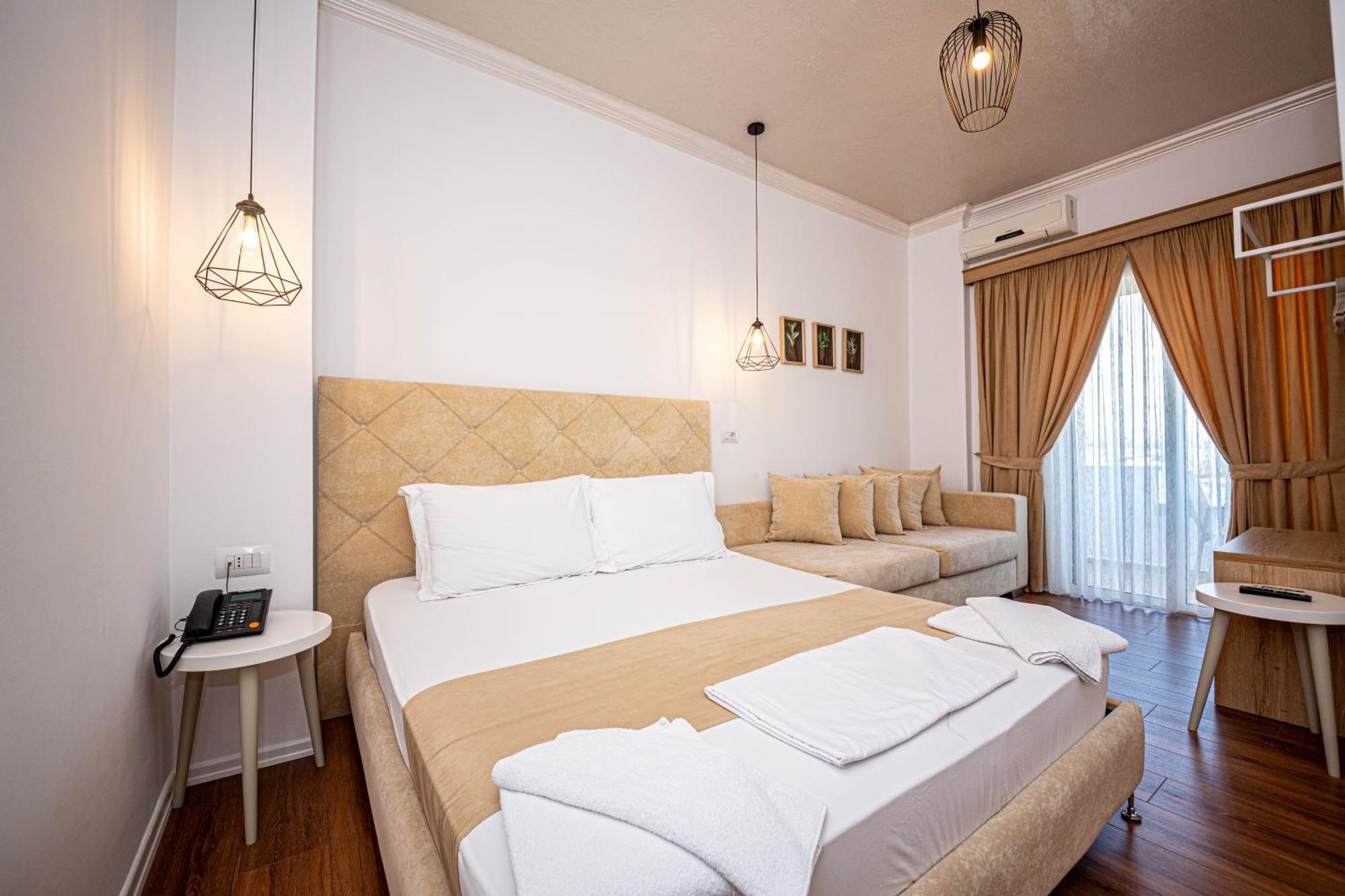 Hotel Murati Ksamil Ngoại thất bức ảnh